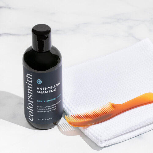 Les bienfaits de Anti-Yellow Shampoo